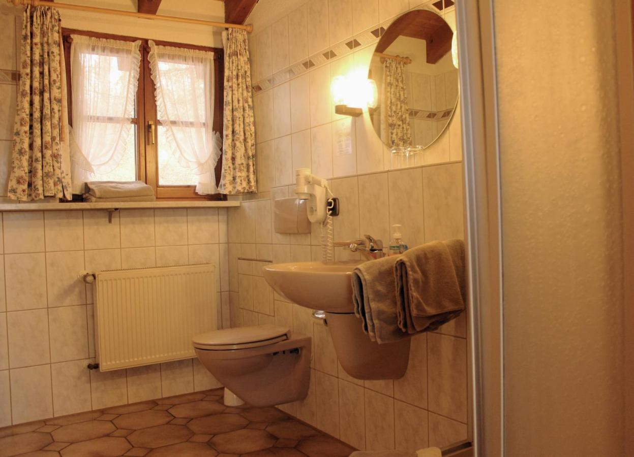 Hotel Erlebnisgastronomie Lochmuhle Eigeltingen Zewnętrze zdjęcie