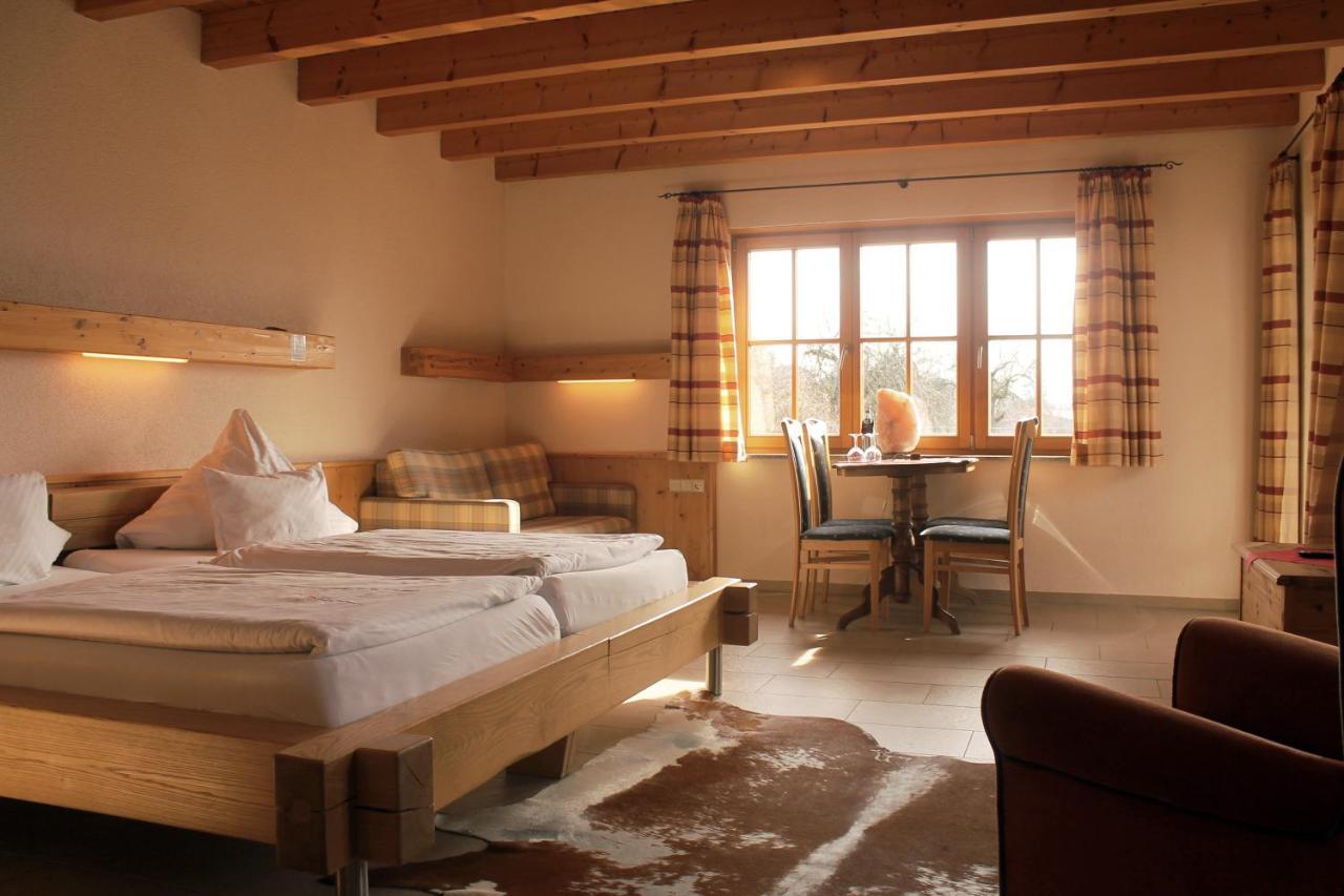 Hotel Erlebnisgastronomie Lochmuhle Eigeltingen Zewnętrze zdjęcie